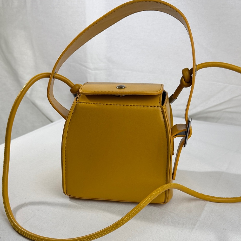Elegant Mustard Mini Crossbody Bag